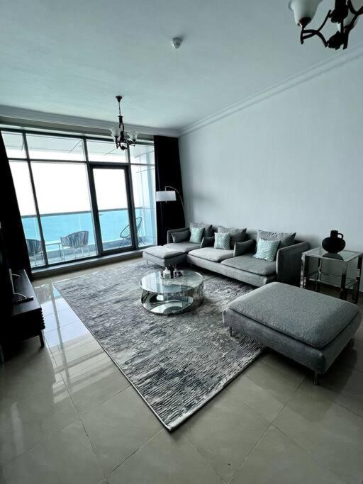 アジュマーンLuxury Full Sea View Flatアパートメント エクステリア 写真